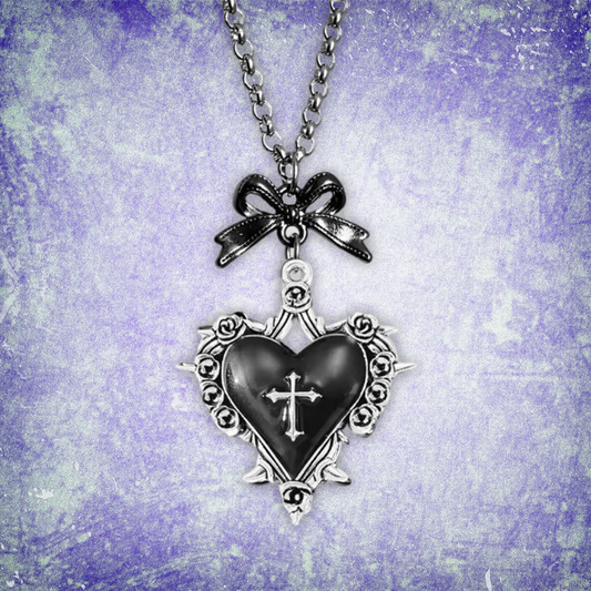 Collier – Heart of Thorns
